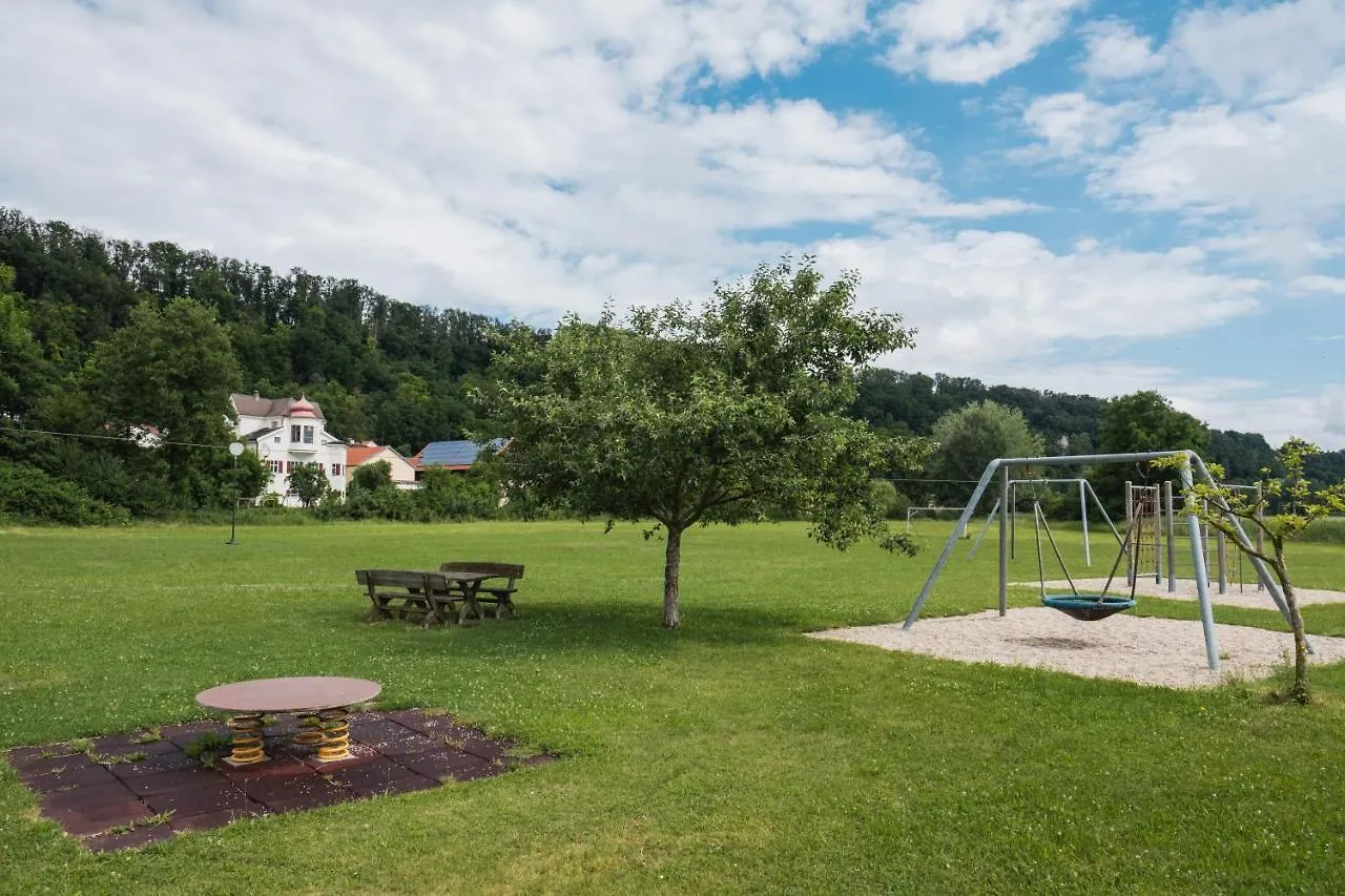 公寓 Gehobenes Ambiente In Historischer Wohnung Walting 德国